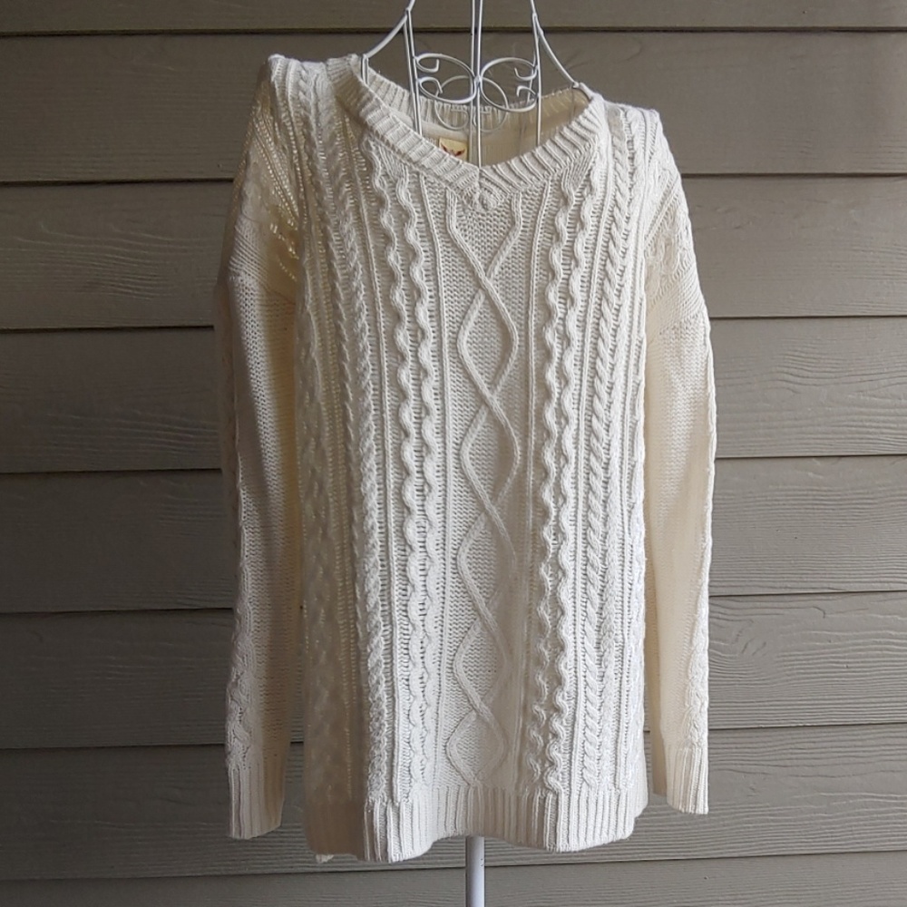 Oversized knitted sweater 🌻